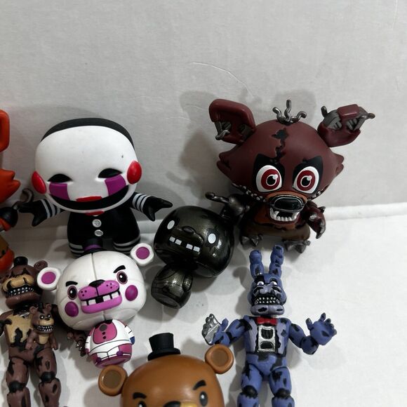 FNAF Funko Pop Mini Lot Of 9 Figures Five Nights at Freddy's - Picture 4 of 4